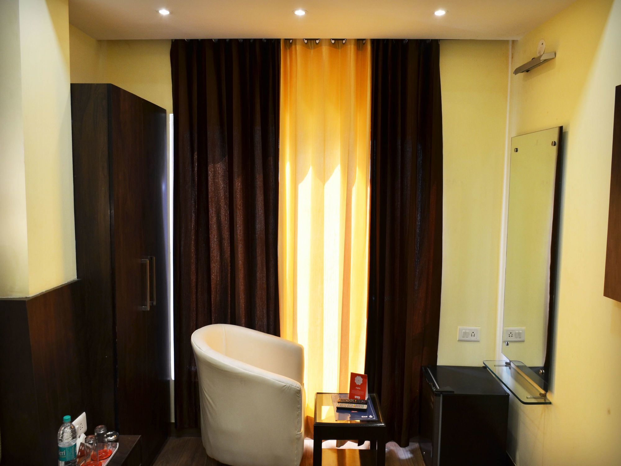 Oyo 7447 Grand Park Hotel Amritsar Exterior photo