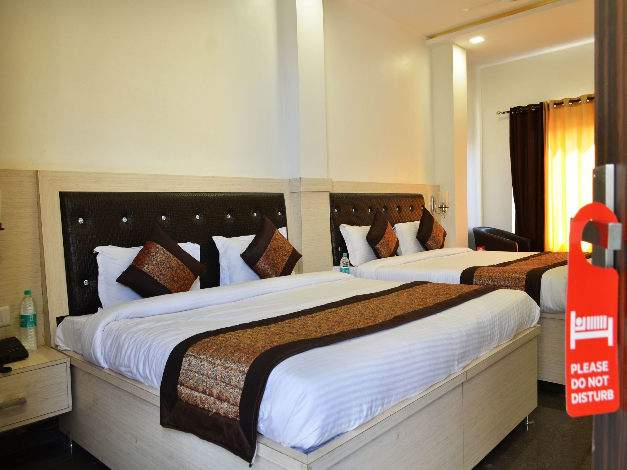 Oyo 7447 Grand Park Hotel Amritsar Exterior photo