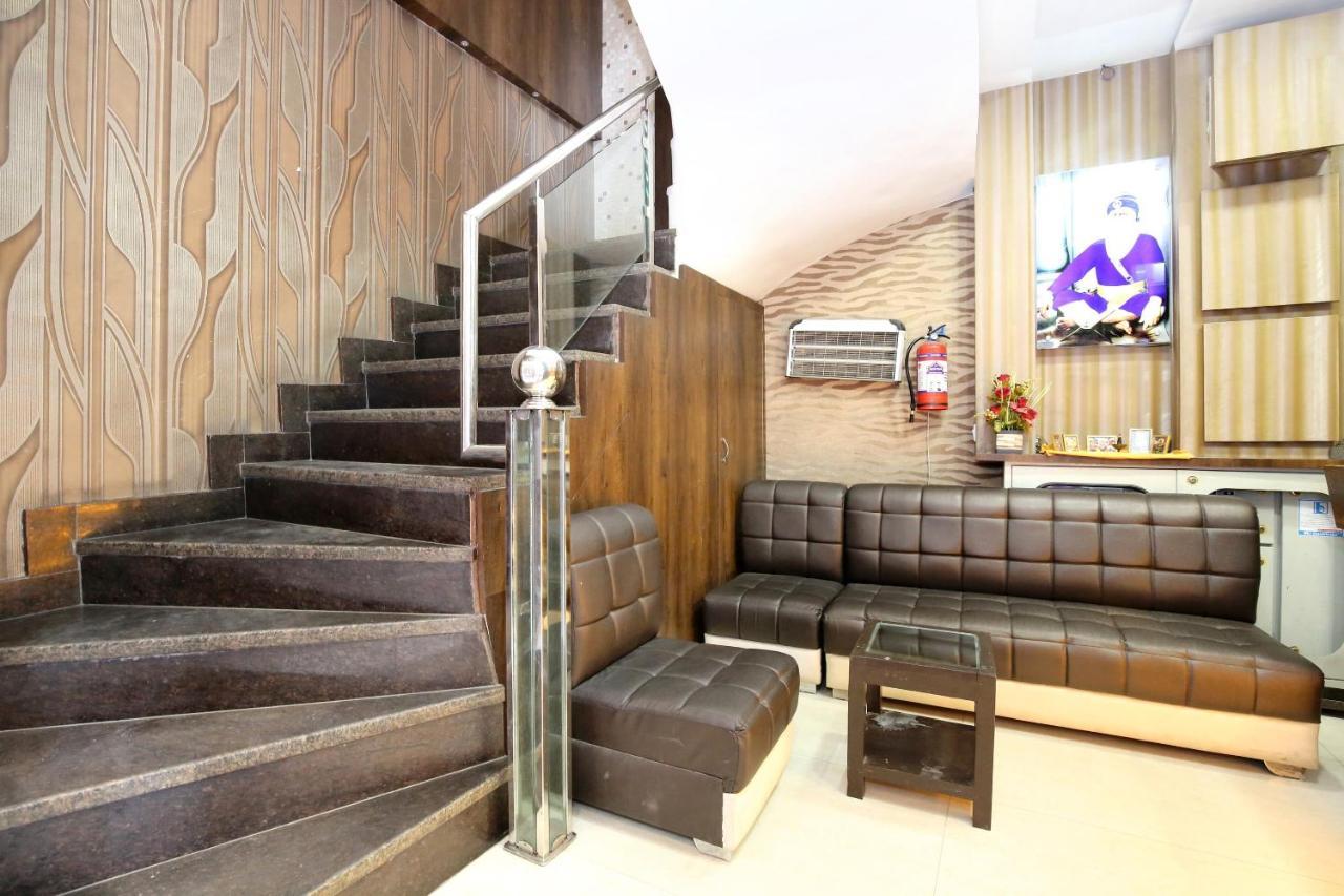 Oyo 7447 Grand Park Hotel Amritsar Exterior photo