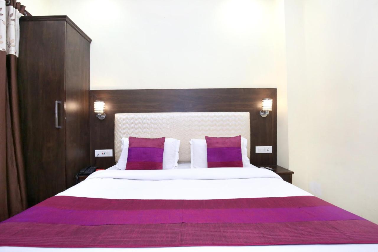 Oyo 7447 Grand Park Hotel Amritsar Exterior photo
